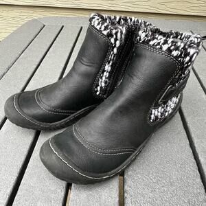 J Sport women’s outdoor weather boots, women's size 8 M